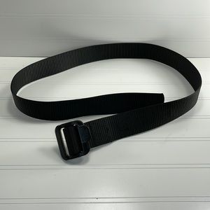 5.11 Tactical TDU Belt Black Model 59551 Medium 32-34